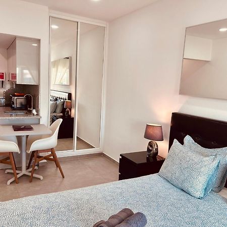 Central Lagos Apt With Marina Views Near Beaches Екстериор снимка